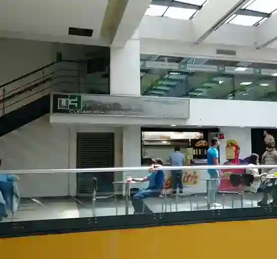 Curaduría Urbana Tercera de Medellín: Ubicación, Horarios y Servicios